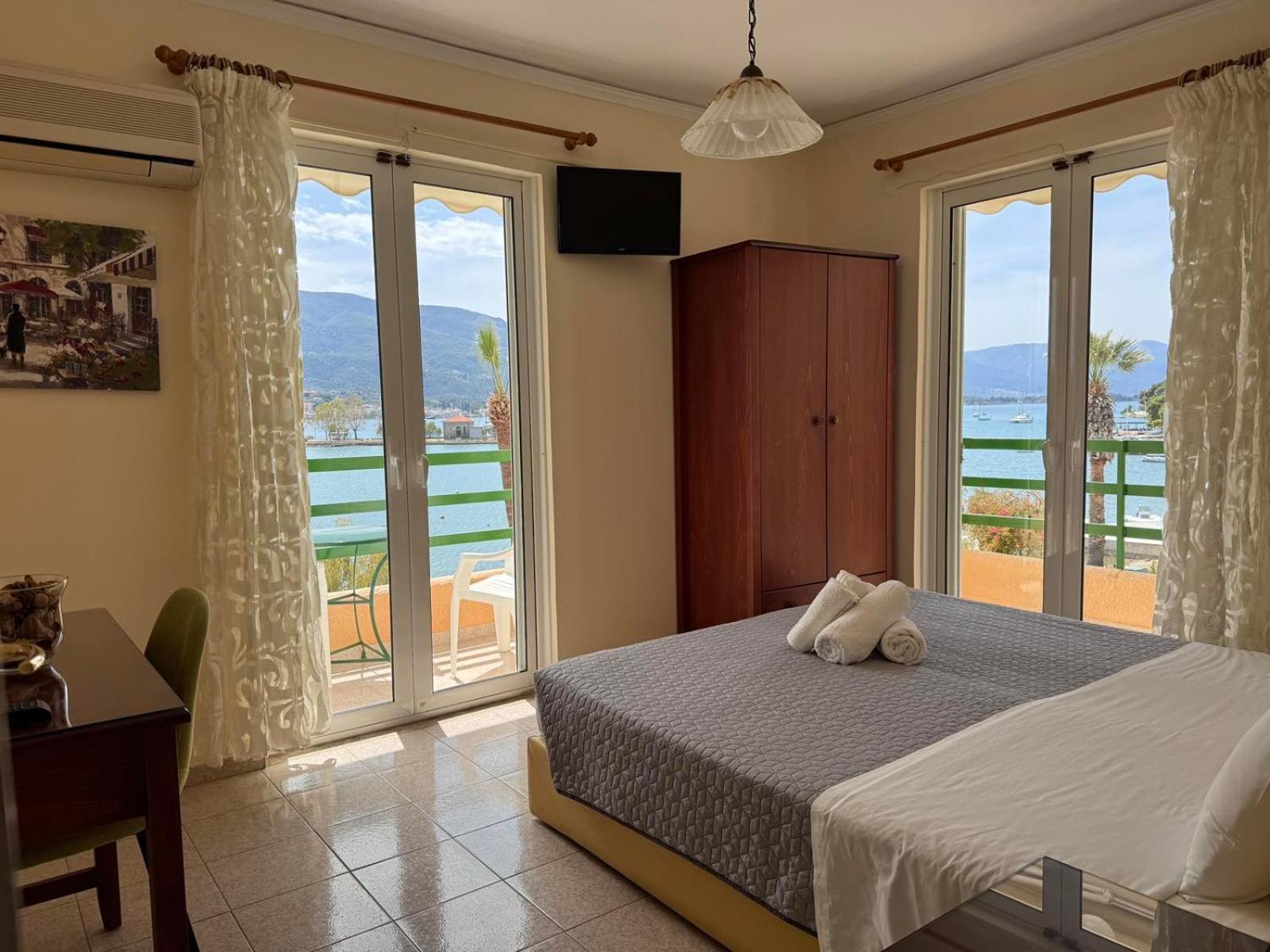 Matrona Apartments Poros Town Екстер'єр фото