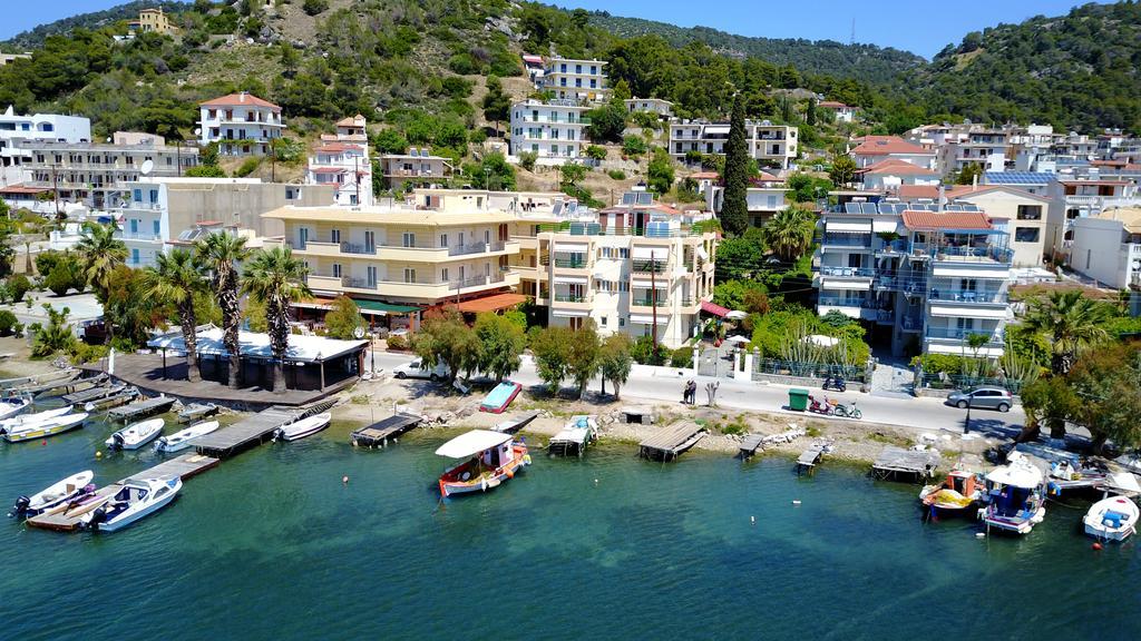 Matrona Apartments Poros Town Екстер'єр фото