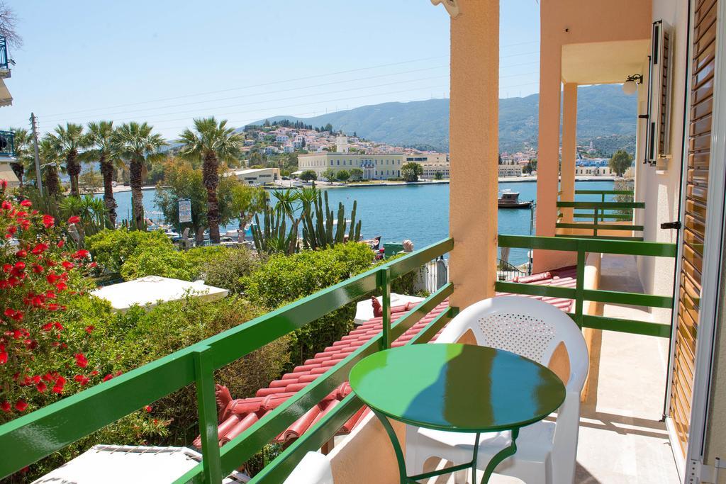 Matrona Apartments Poros Town Екстер'єр фото