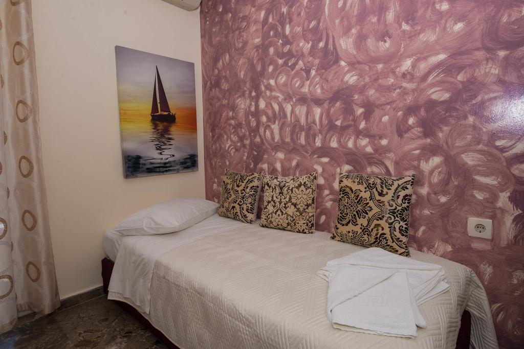 Matrona Apartments Poros Town Екстер'єр фото