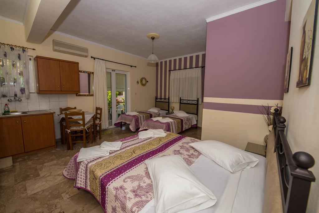 Matrona Apartments Poros Town Екстер'єр фото