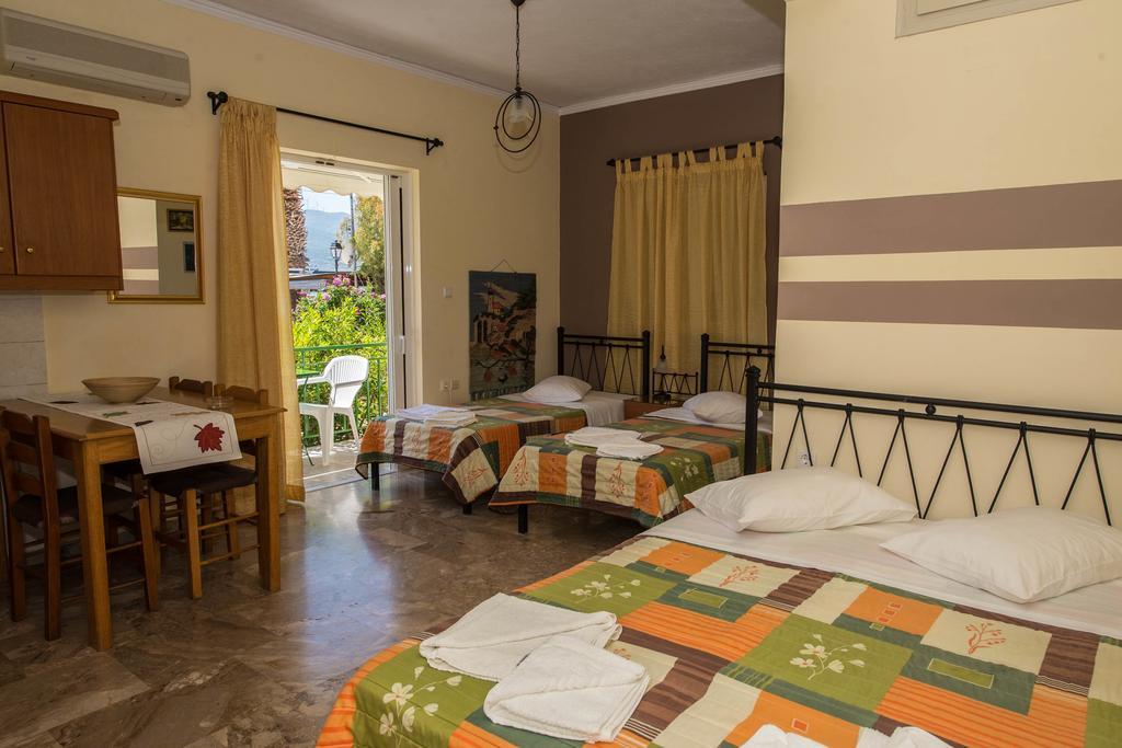 Matrona Apartments Poros Town Екстер'єр фото
