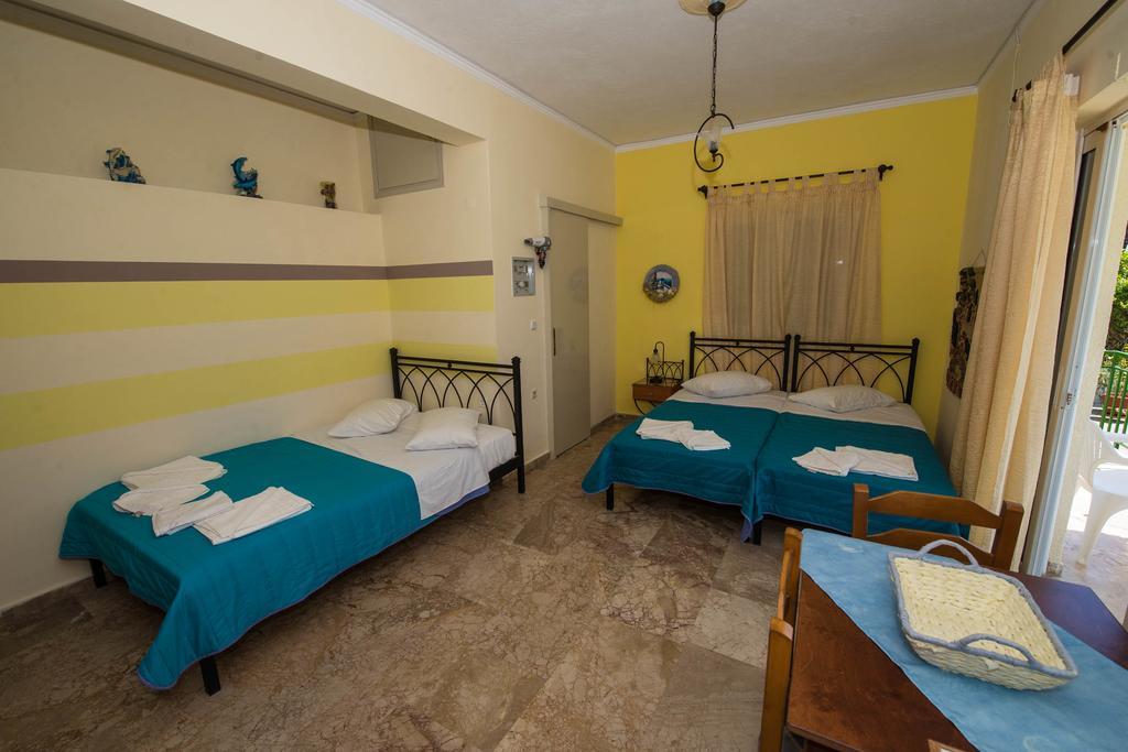 Matrona Apartments Poros Town Екстер'єр фото